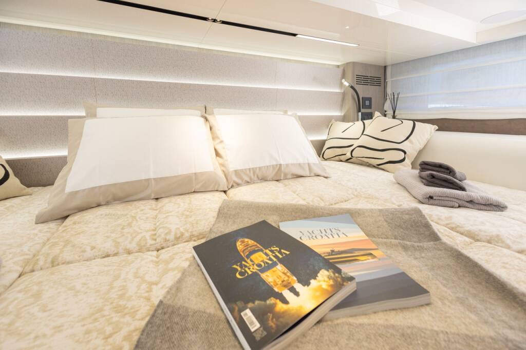 Motoryacht Cranchi A46 