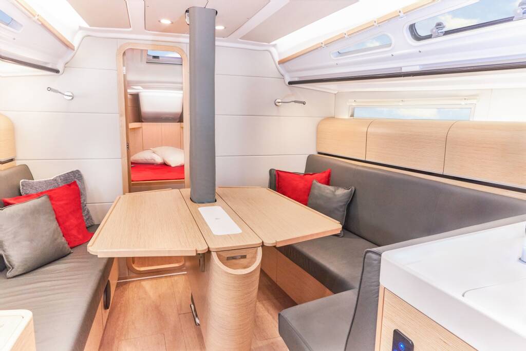 Segelyacht Dehler 38 SQ Lieutenant Dan