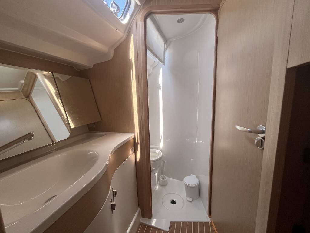 Segelyacht Dehler 38 SQ Lieutenant Dan