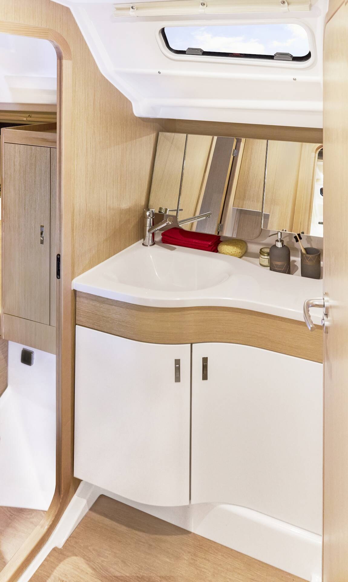 Dehler 38 SQ Ship Happens