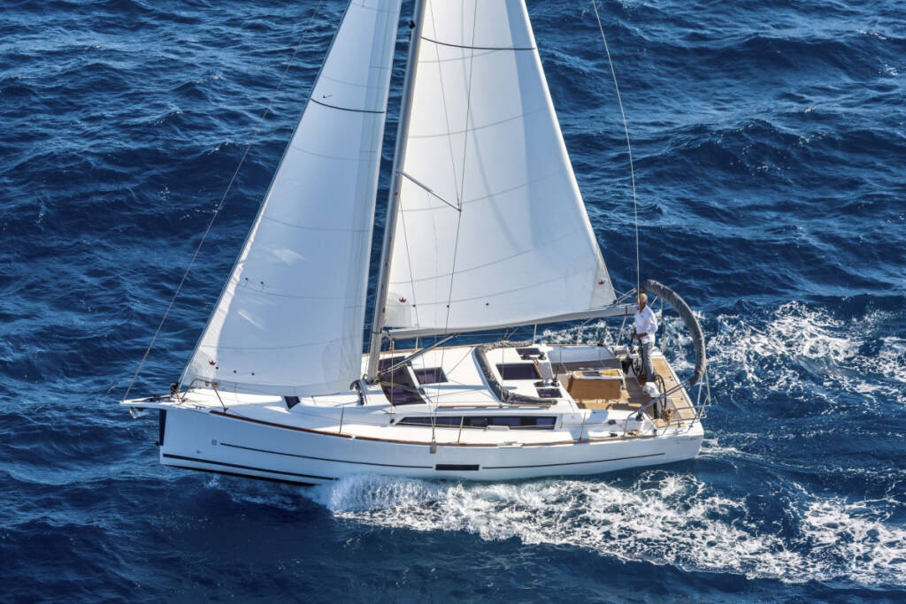 Dufour 360 GL Dzama