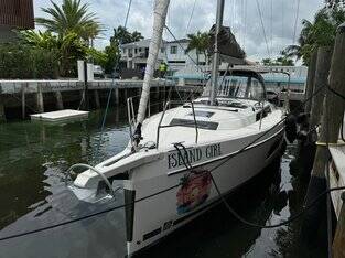 Segelyacht Dufour 37 Island Girl