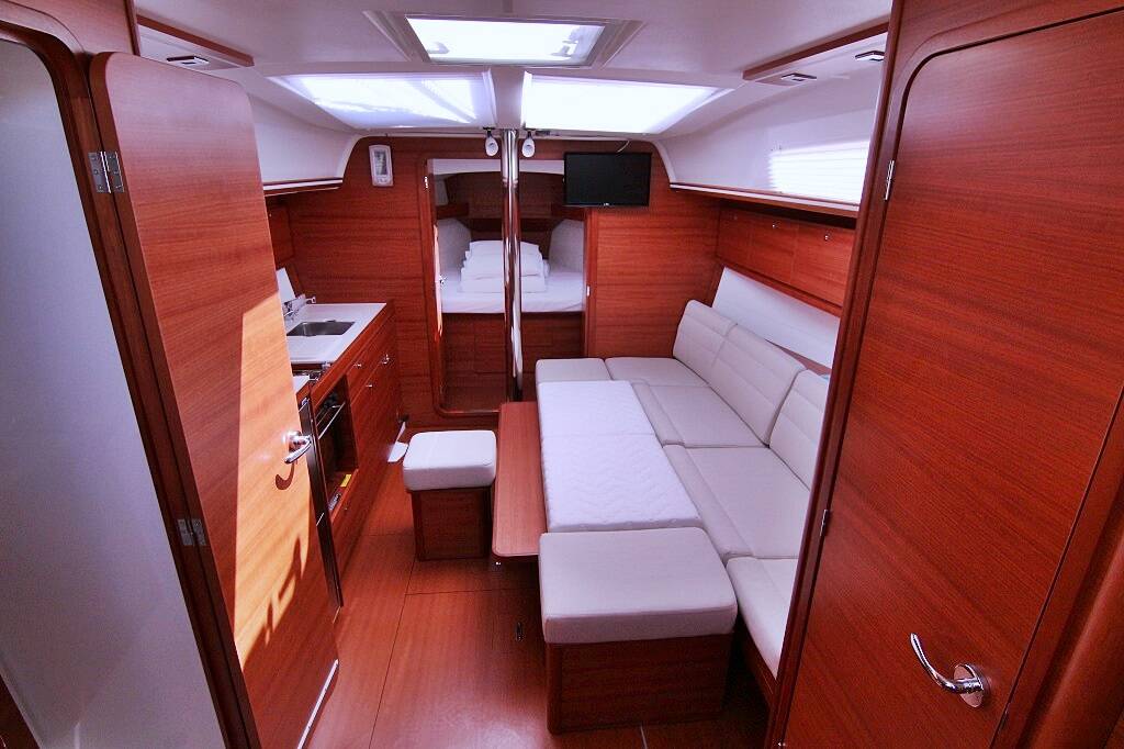 Segelyacht Dufour 382 GL Thelma
