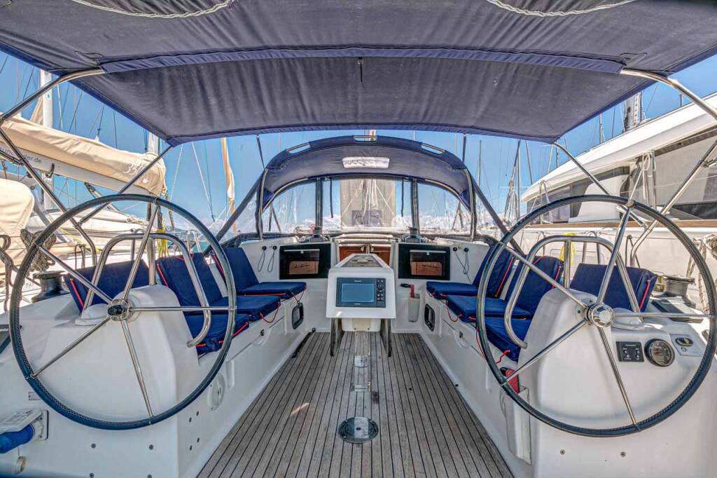 Segelyacht Dufour 382 GL So What
