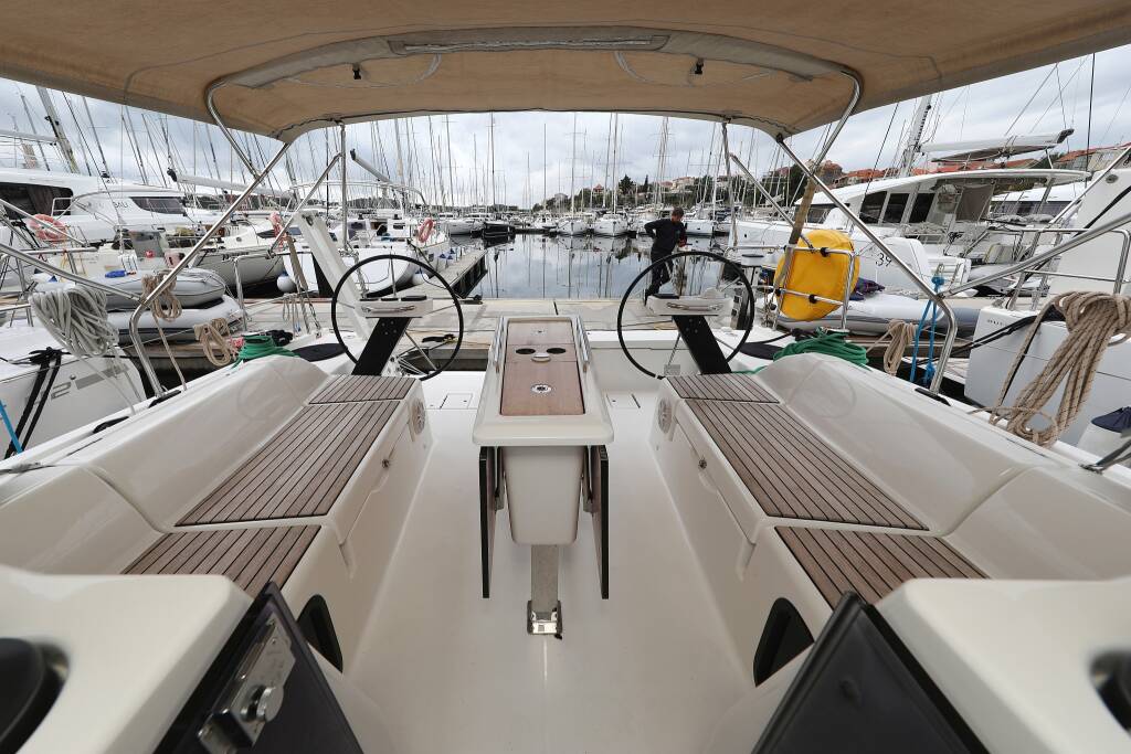 Segelyacht Dufour 390 GL Mercury