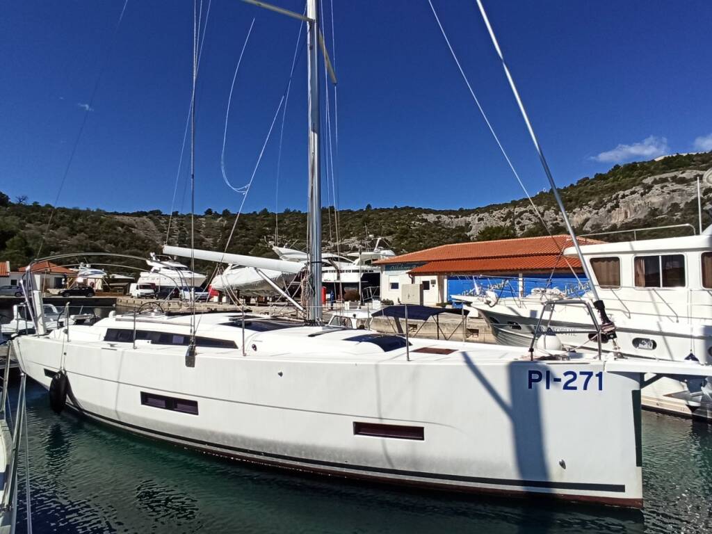 Segelyacht Dufour 390 GL Esko (ex Manca)