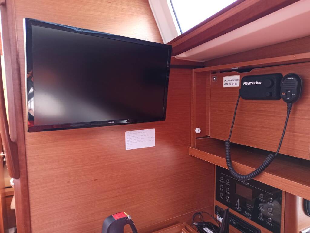 Segelyacht Dufour 390 GL Esko (ex Manca)