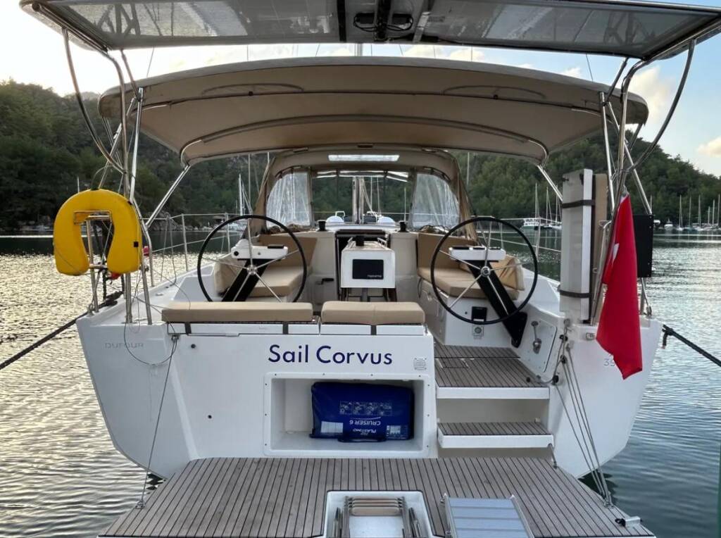 Dufour 390 GL Sail Corvus
