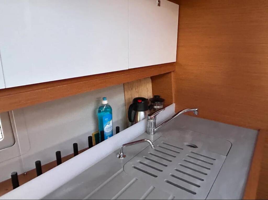 Dufour 390 GL Sail Corvus