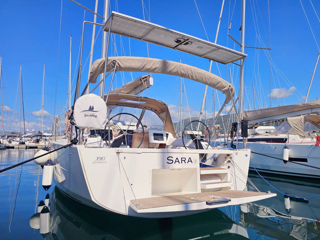 Dufour 390 GL Sara