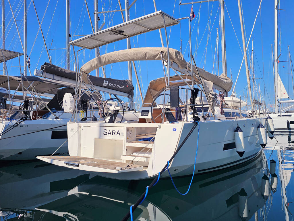 Dufour 390 GL Sara