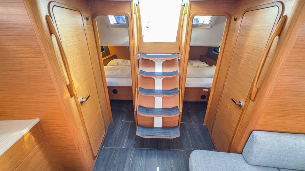 Sailing yacht Dufour 41 Performance Nine to five