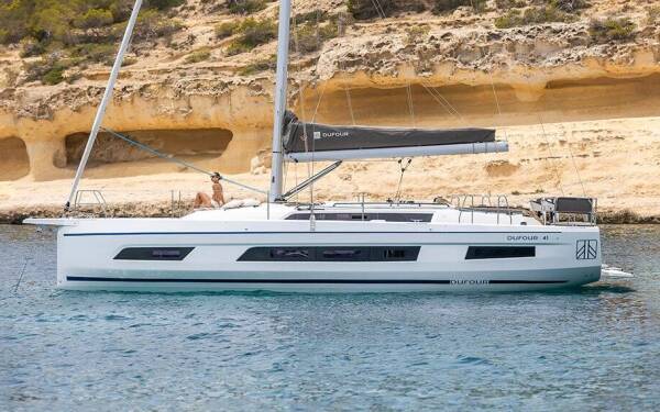 Dufour 41 Callipigia