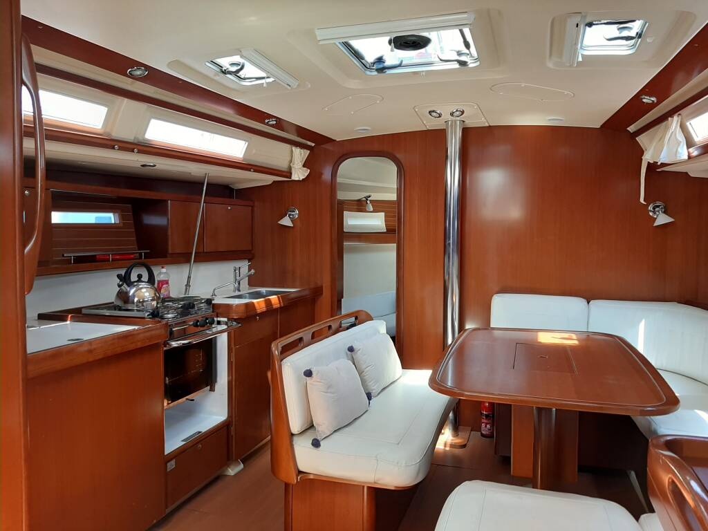 Dufour 425 GL Trinquette