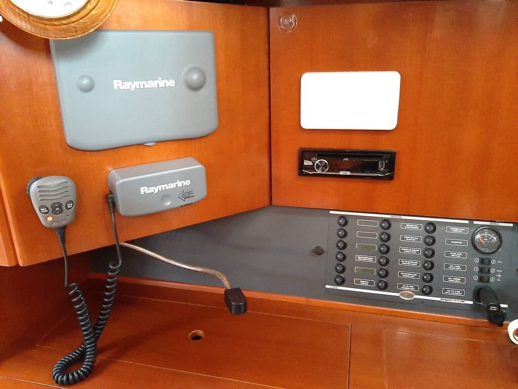 Dufour 425 GL Trinquette