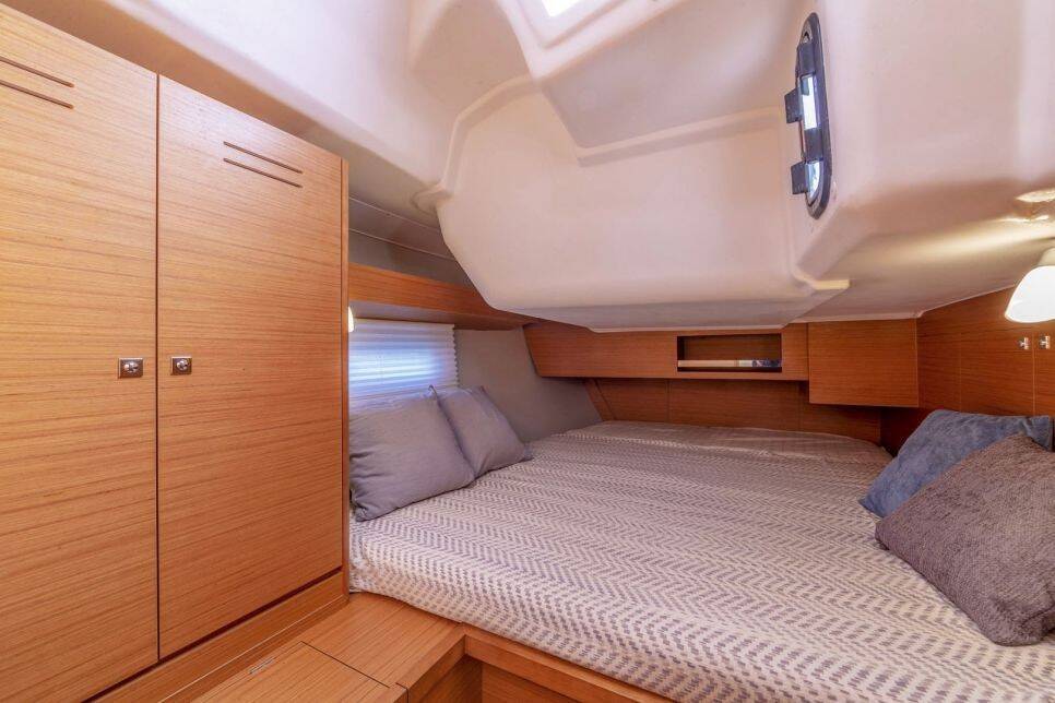 Segelyacht Dufour 430 GL 