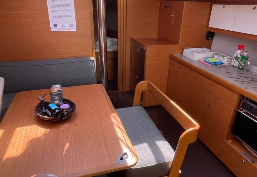 Dufour 430 GL Trinity