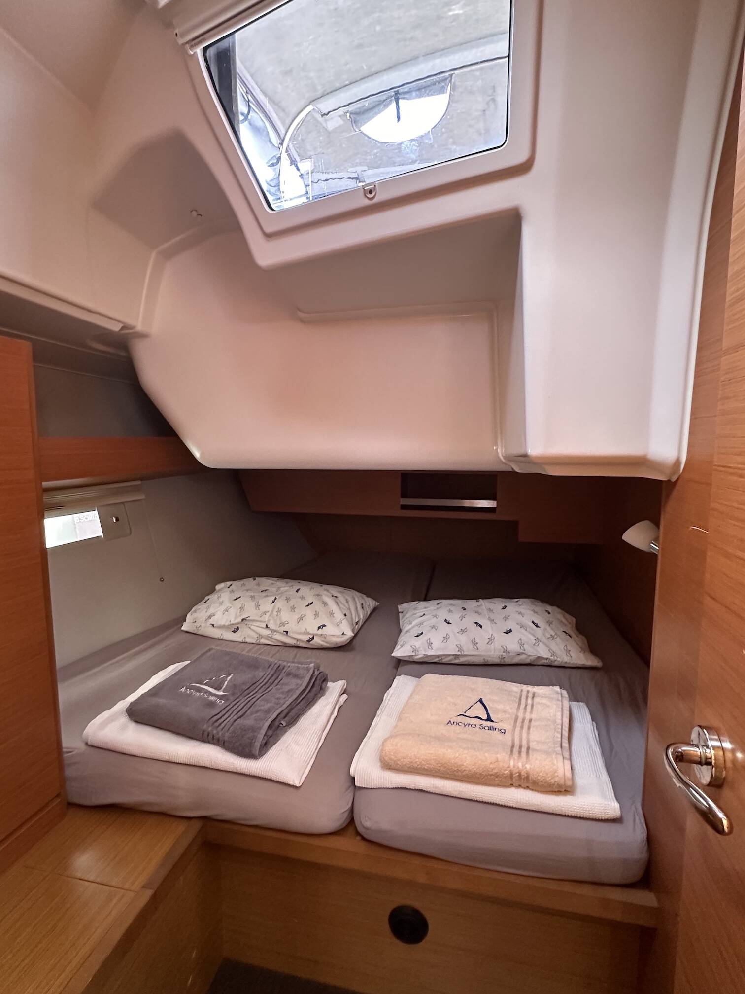 Dufour 430 GL Kummsal