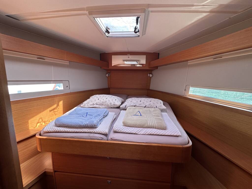 Dufour 430 GL Kummsal