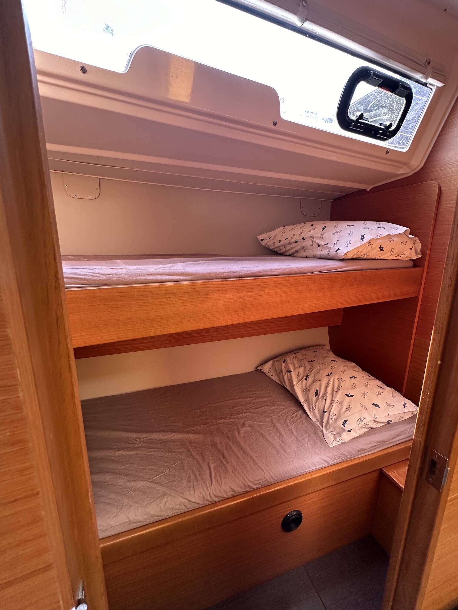 Dufour 430 GL Kummsal