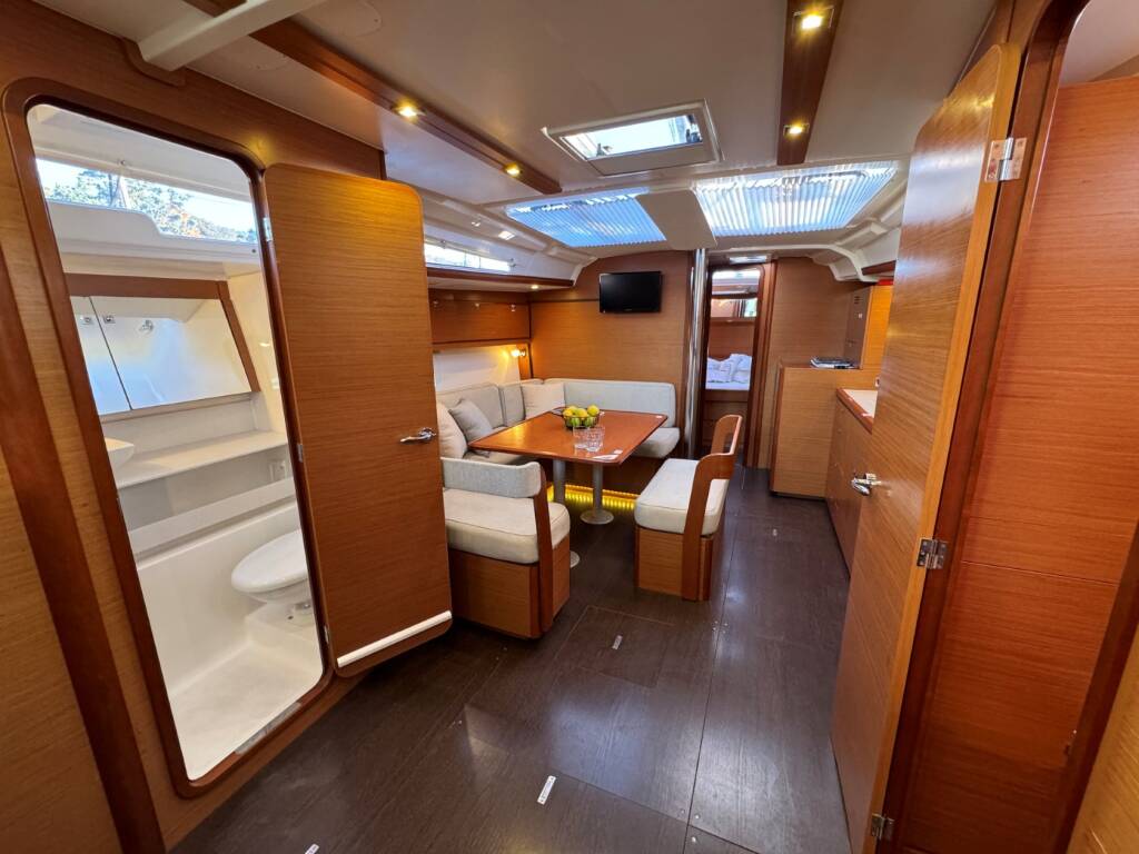 Segelyacht Dufour 430 GL Levan