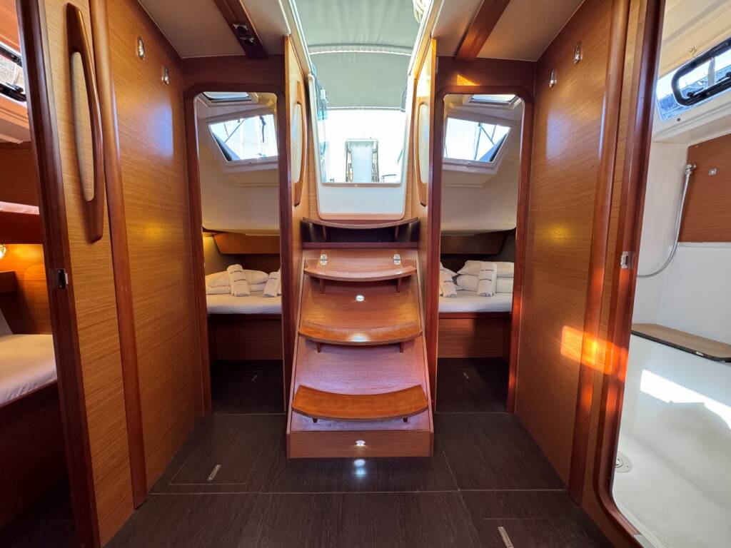 Segelyacht Dufour 430 GL Levan