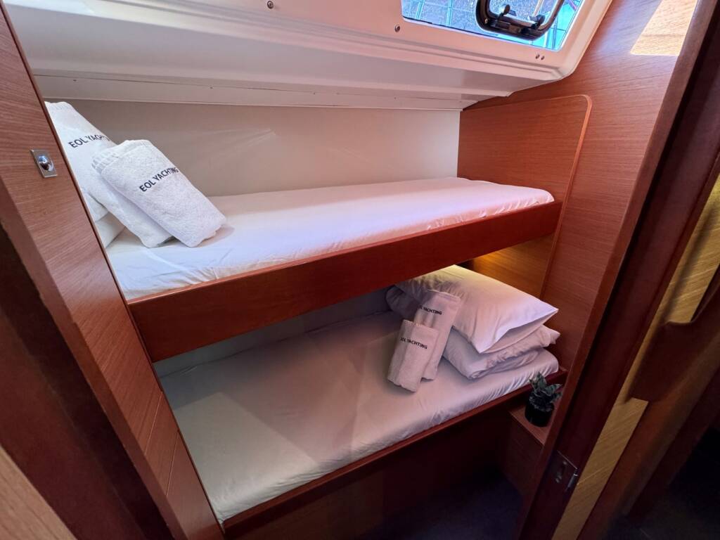 Segelyacht Dufour 430 GL Levan