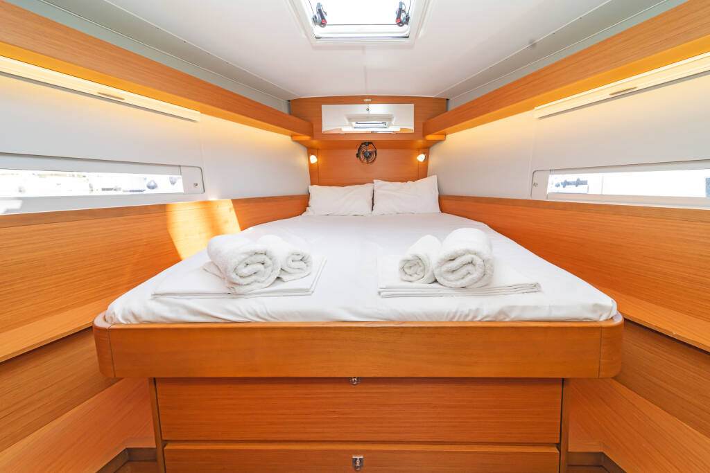 Segelyacht Dufour 430 Hierax