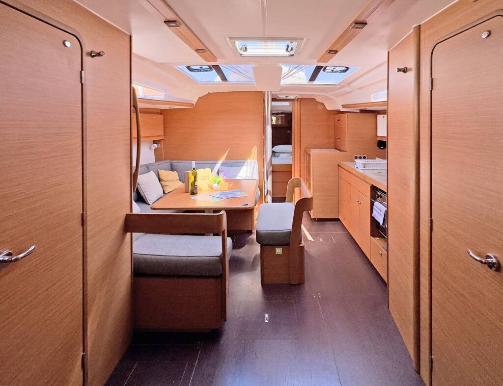 Dufour 430 First Love