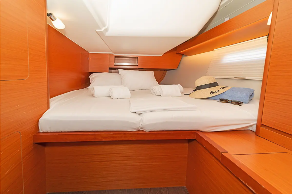 Dufour 430 Ocean Whisper