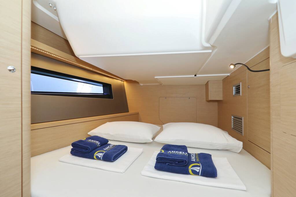 Segelyacht Dufour 44 Scooby Doo