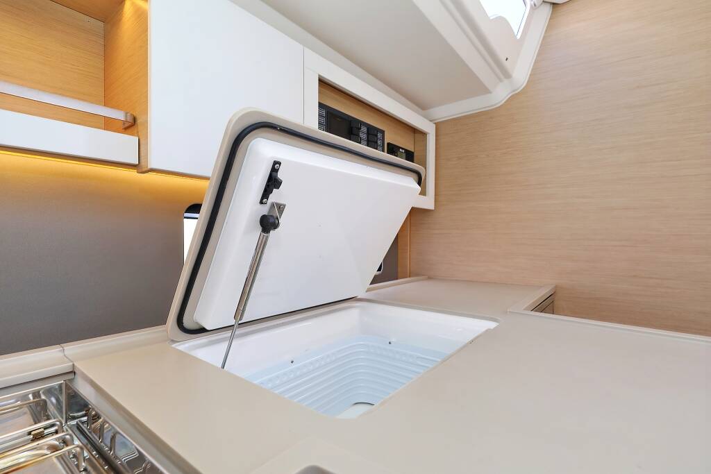Segelyacht Dufour 44 Scooby Doo
