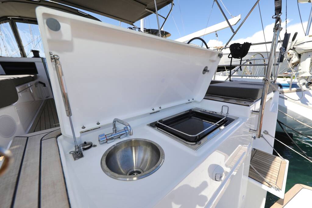 Segelyacht Dufour 44 Scooby Doo