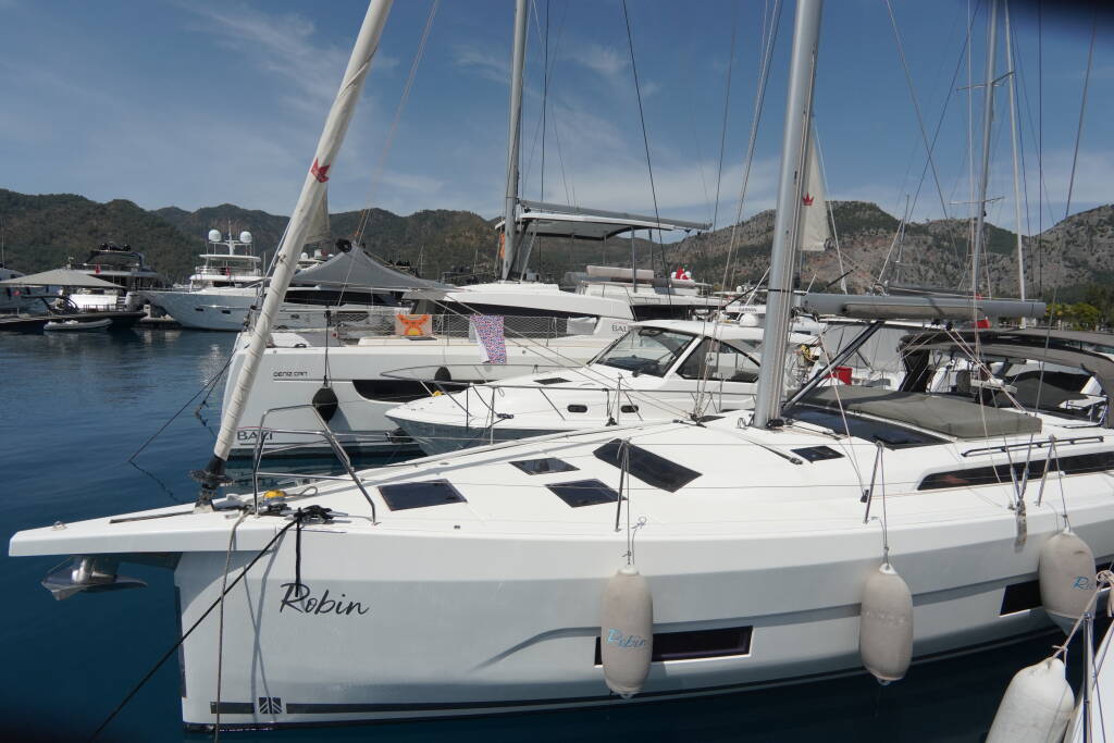 Segelyacht Dufour 470 Robin