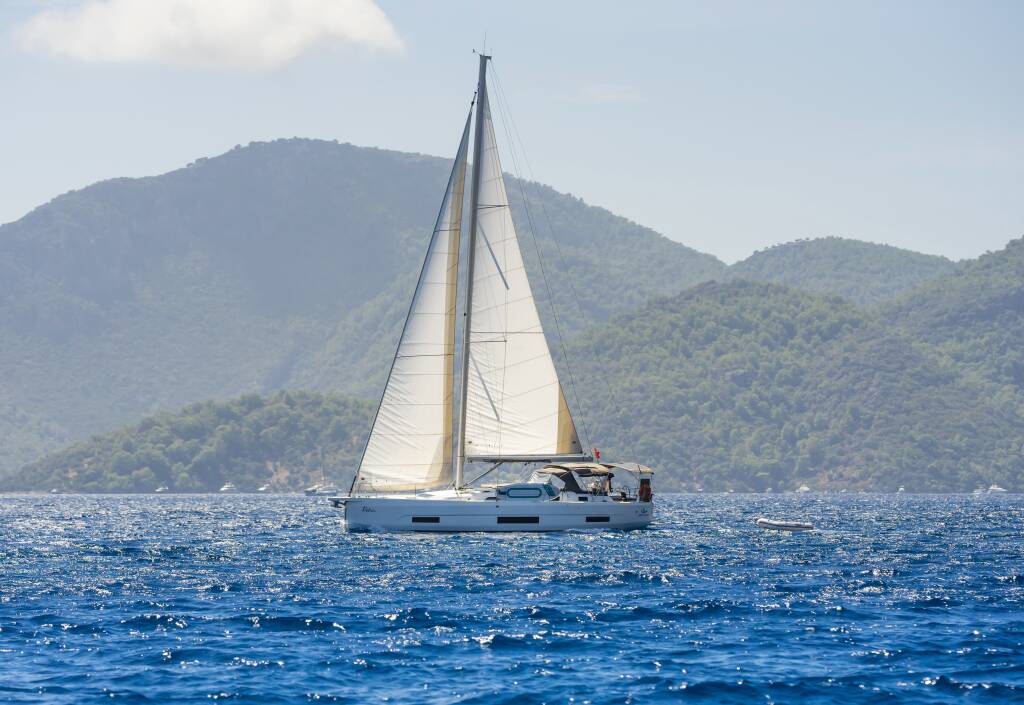 Segelyacht Dufour 470 Robin