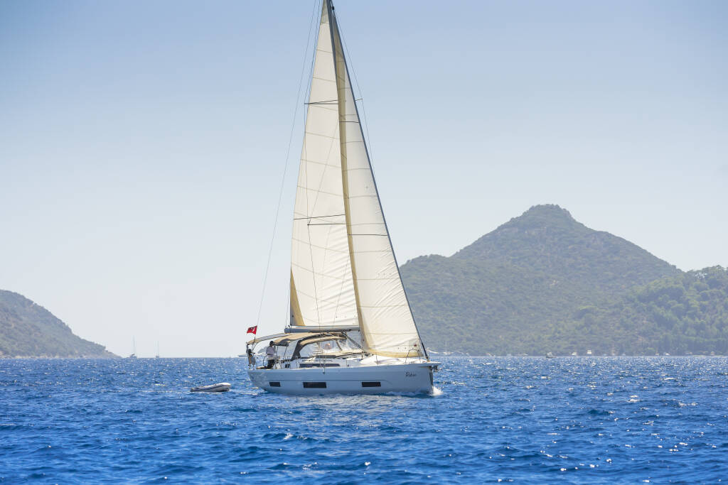 Segelyacht Dufour 470 Robin