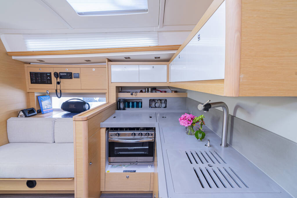 Segelyacht Dufour 470 Robin