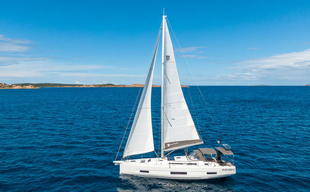 Dufour 470 Dione