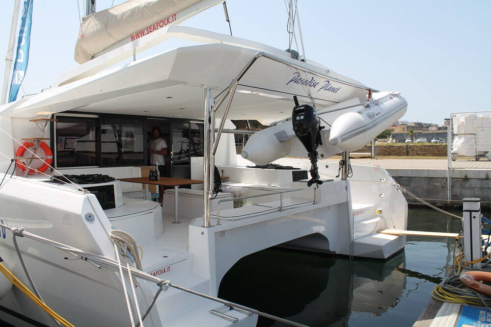 Katamaran Dufour 48 Catamaran Paradise Planet