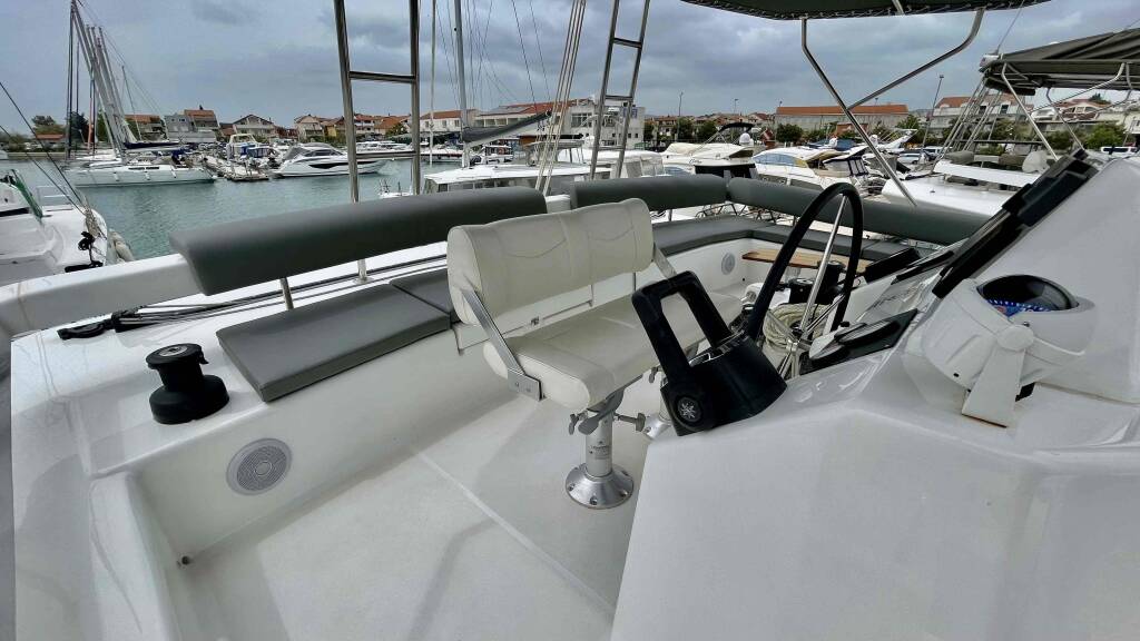 Katamaran Dufour 48 Catamaran Nirvana