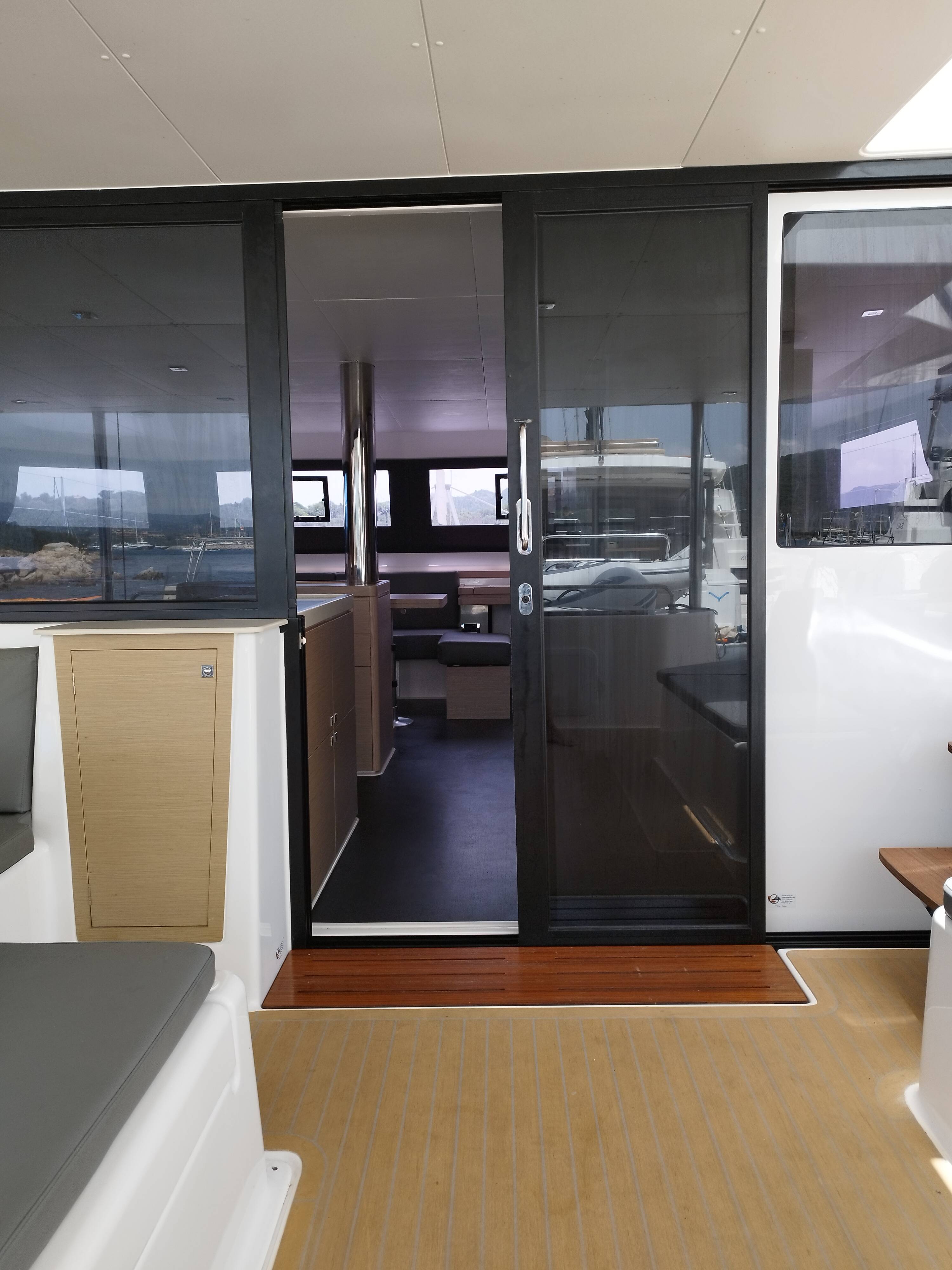 Catamaran Dufour 48 Catamaran Delphinus