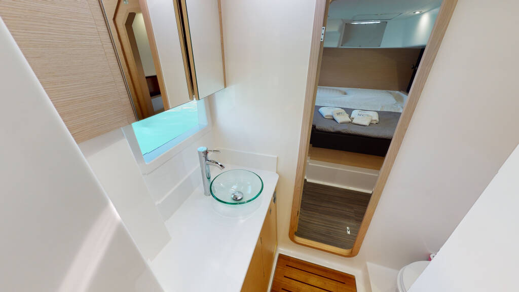 Dufour 48 Catamaran Vittoria