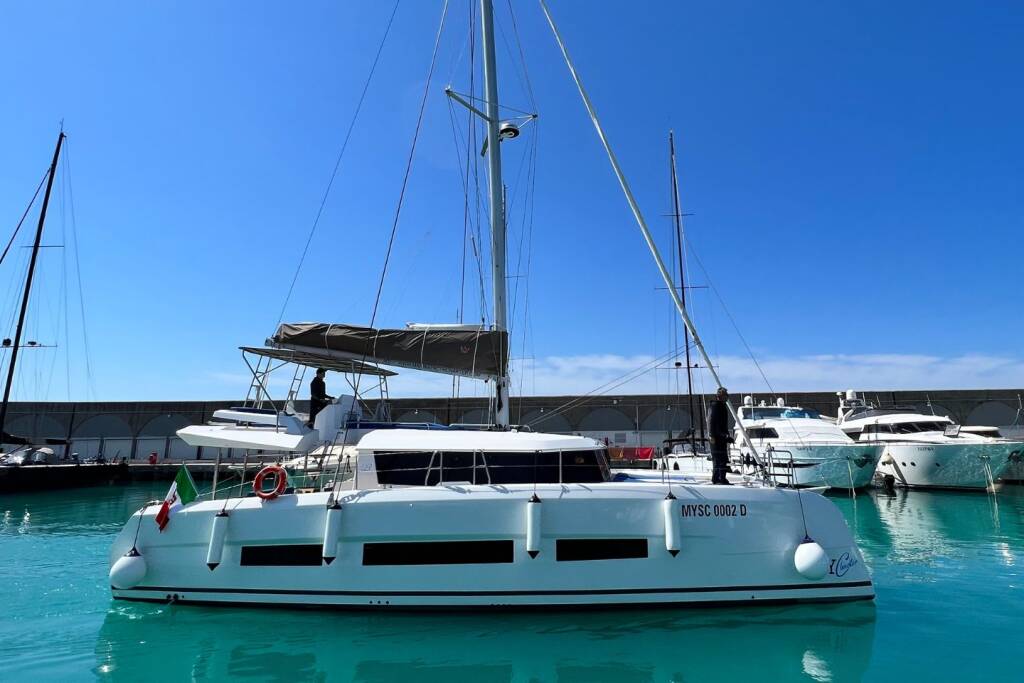 Dufour 48 Catamaran Stella