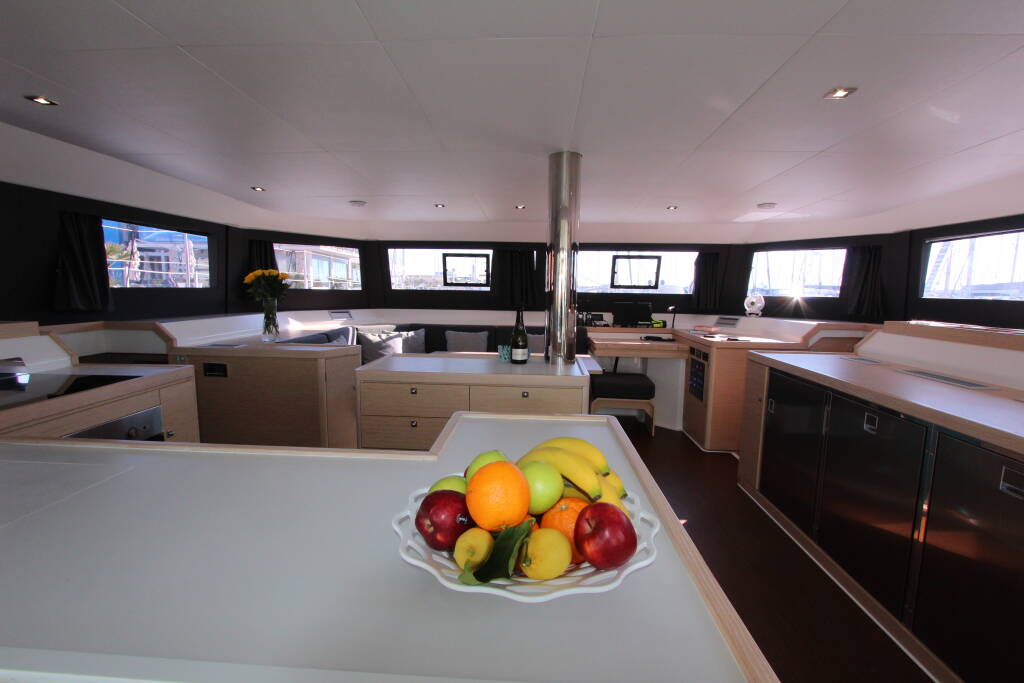 Dufour 48 Catamaran Amelie