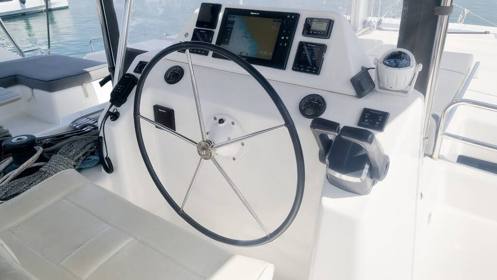 Dufour 48 Catamaran Danai