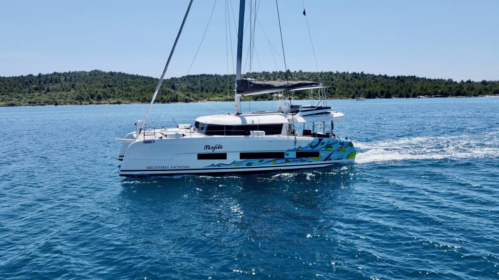 Katamaran Dufour 48 Catamaran Mojito