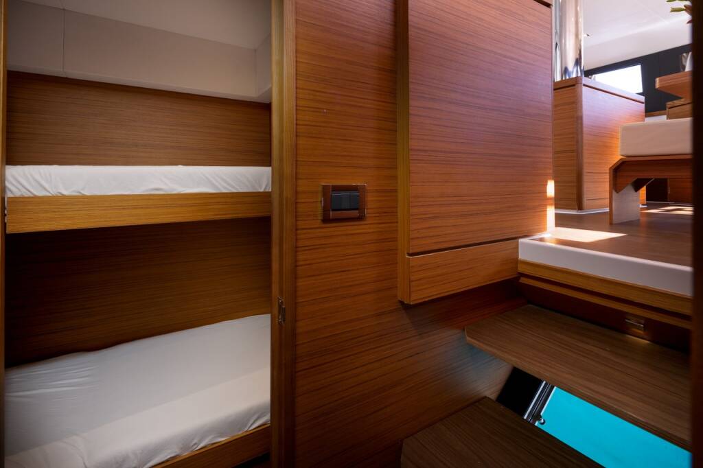 Katamaran Dufour 48 Catamaran Clo