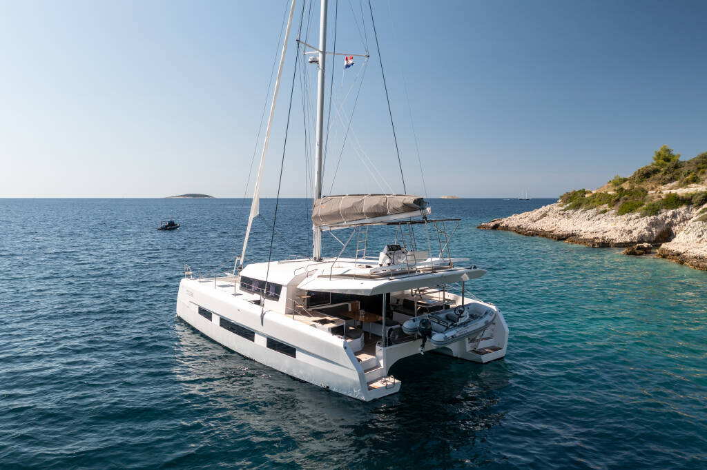 Dufour 48 Catamaran Dreamland