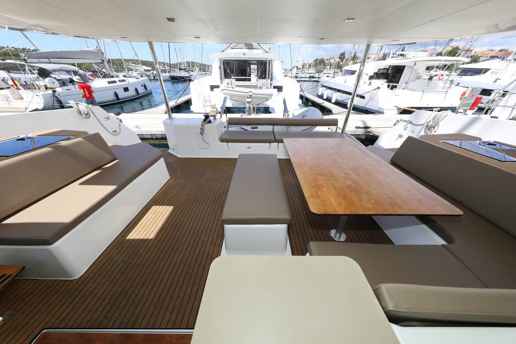 Catamaran Dufour 48 Catamaran Make Me Yours