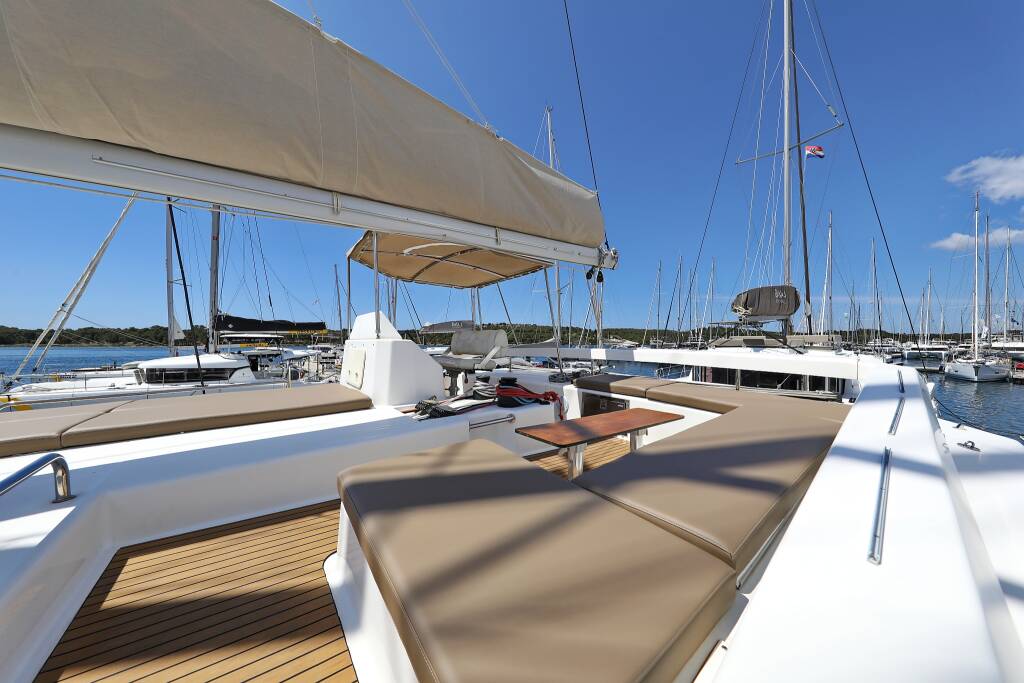 Catamaran Dufour 48 Catamaran Make Me Yours